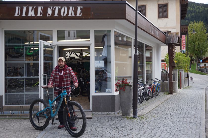 Makke Bike Store