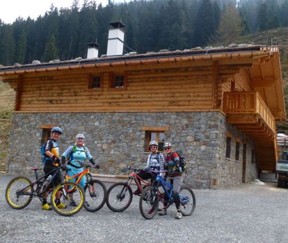 15 Töbrunn Latscher Alm jagdhof.com.png